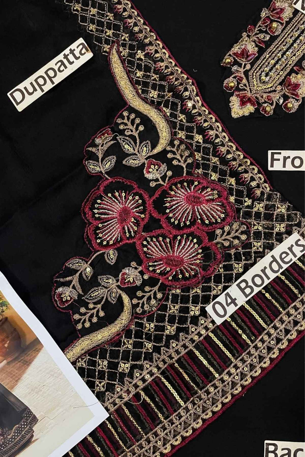 IZNIK Embroidered Chiffon Unstitched 3 Piece Suit
