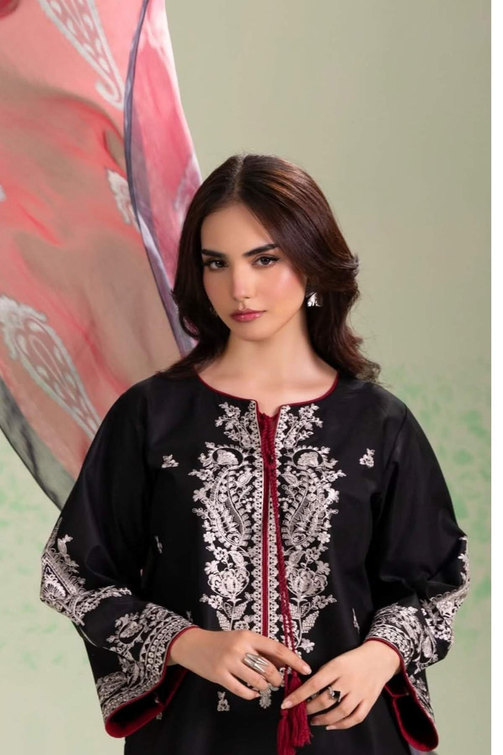 Silai Karhai Dhanak Unstitched 3 Piece Suit with Wool Shawl