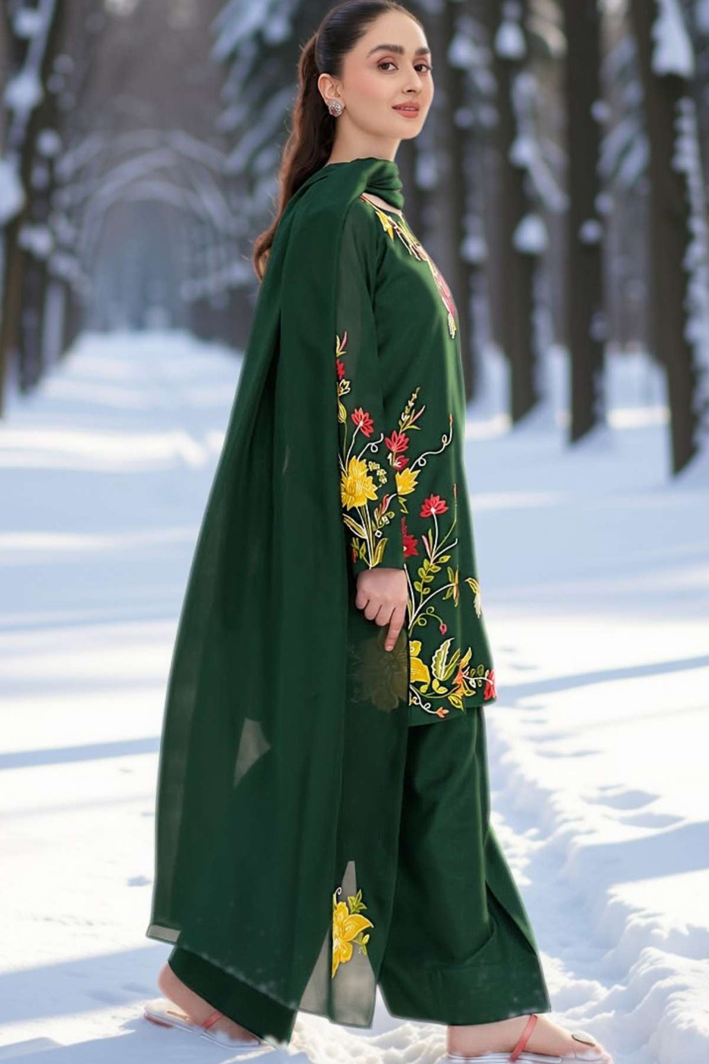 Silai Karhai | Dhanak Embroidered Unstitched 3PC Suit