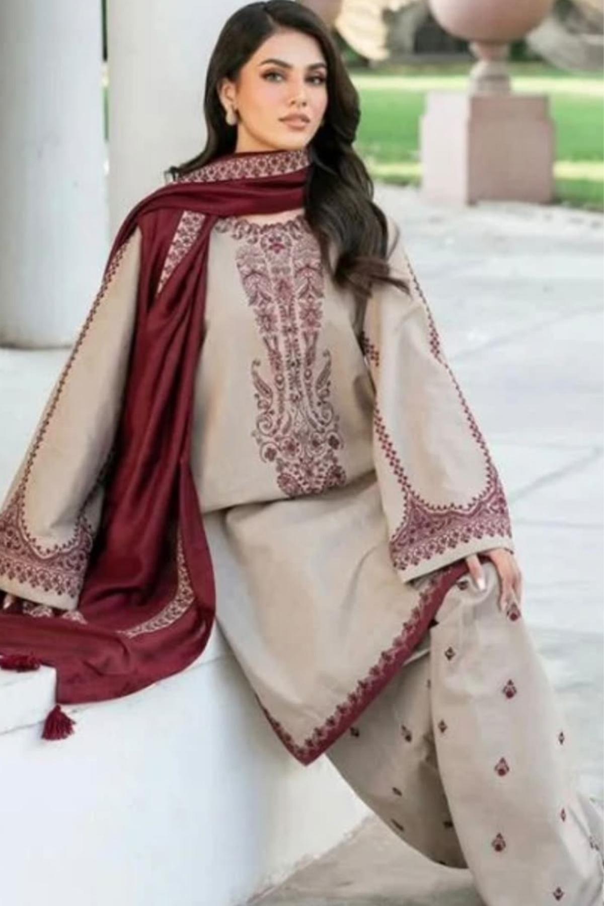 Baroque | Dhanak Embroidered Unstitched 3PC Suit