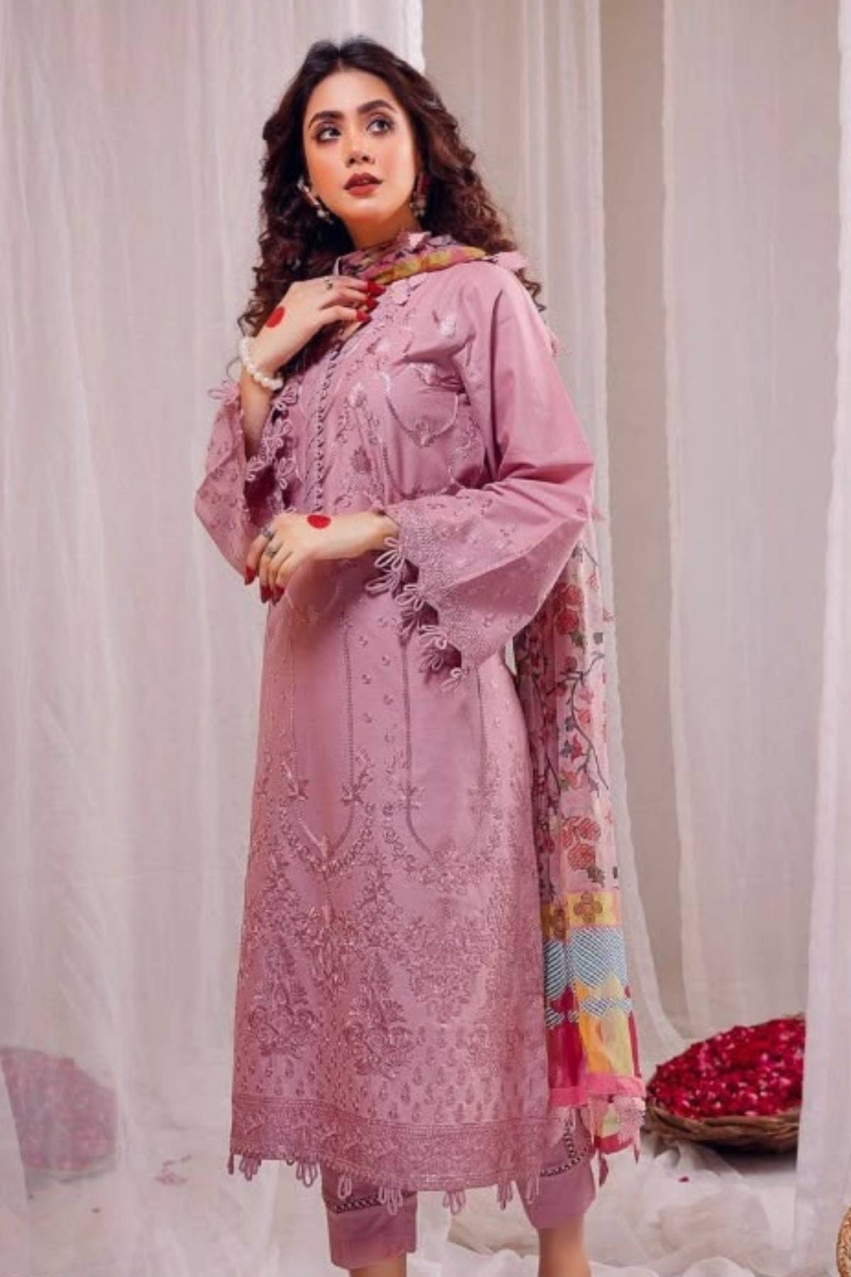 Limelight | Dhanak Embroidered Unstitched 3PC Suit
