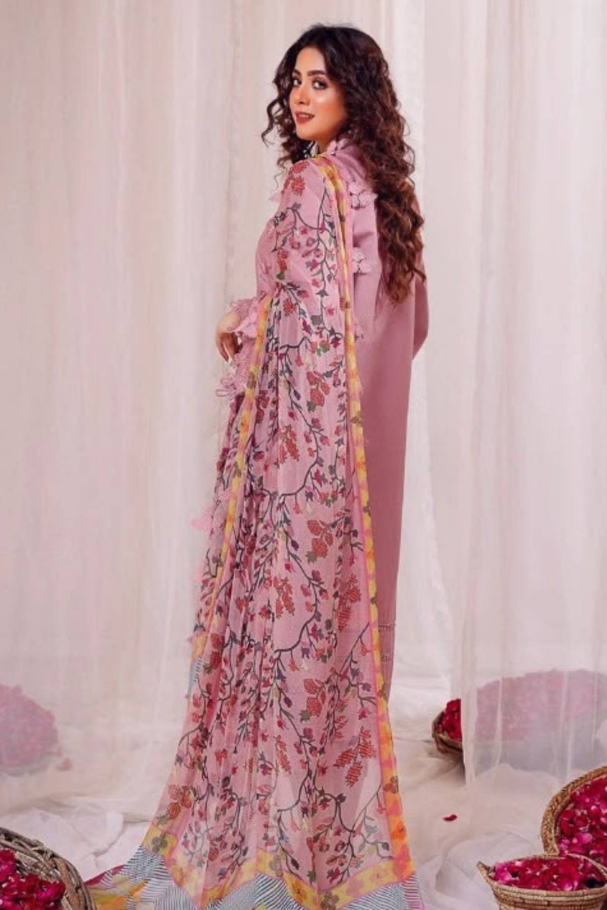 Limelight | Dhanak Embroidered Unstitched 3PC Suit